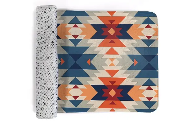 kleiner Teppich Geometrisches Muster