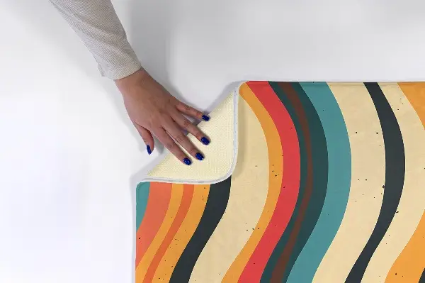 kleiner Teppich Abstrakte Wellen