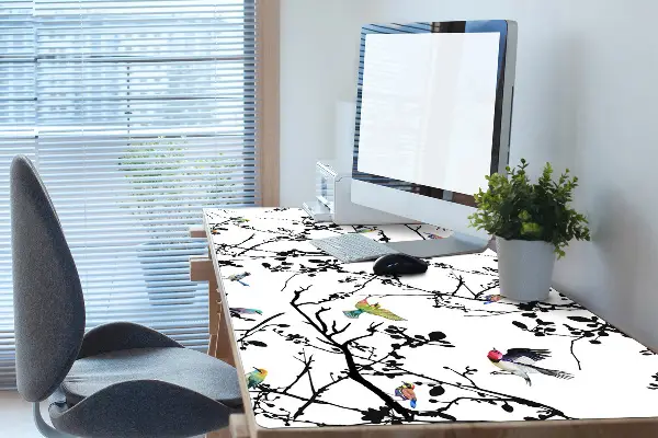 Büro-Schreibtischmatte Vögel und Zweige.