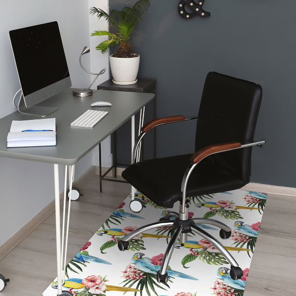 Bürostuhlunterlage Papageien und Blumen.