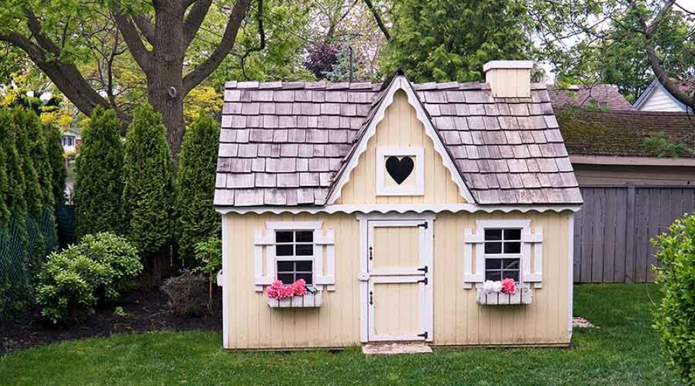 Innenräume von Gartenhäusern für Kinder